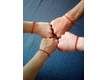 Kép 3/4 - Kabbala védelmező vörös textil karkötő kártyával