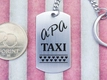 Kép 2/4 - Apa taxi bérlet acél medálos kulcstartó