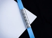 Kép 1/7 - Egyedi 6 egyedi medálos MoMents kék színű szilikon karkötő