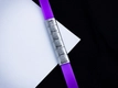 Kép 1/7 - Egyedi 6 egyedi medálos MoMents lila színű szilikon karkötő