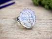 Kép 1/7 - Életfa opalit ezüst színű gyűrű