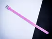 Kép 5/5 - Láblenyomat egyedi medálos MoMents rózsaszín színű szilikon karkötő