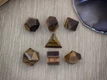 Shapes naturális tigrisszem és achát ásvány szett