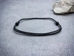 Kép 1/2 - Szerencsehozó fekete paracord gyerek karkötő