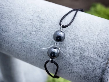 Vitalitás angyal hematit microcord karkötő