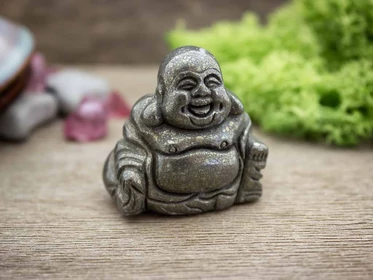 Tisztító Buddha pirit szobor