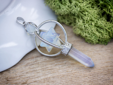 Opalit üveg merkaba ásvány medál