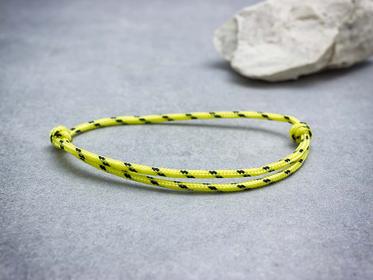 Egy esély sárga paracord karkötő