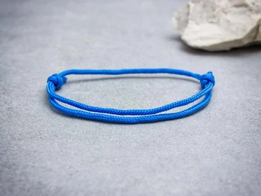 Törhetetlen kék paracord karkötő