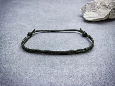 Remény oliva paracord karkötő