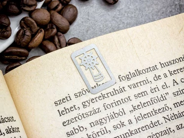 Szélmalom oldaljelölő acél könyvjelző