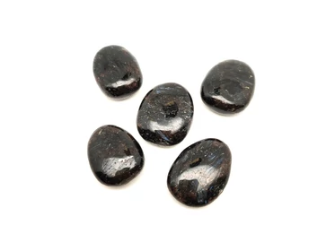 25/30mm Arfvedsonite csepp