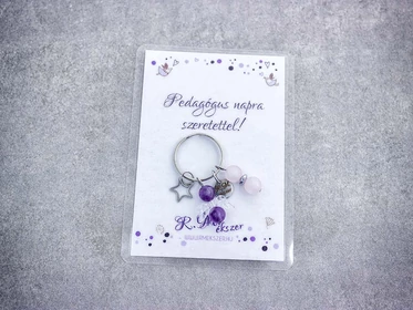 Pedagógus napra kulcstartó ásványokkal