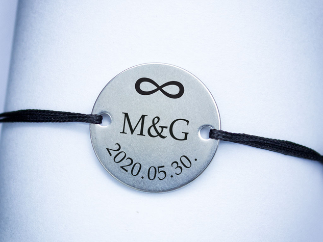 Ígéret egyedi kör medálos microcord karkötő