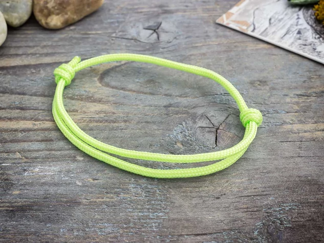 Együttérzés zöld paracord gyerek karkötő