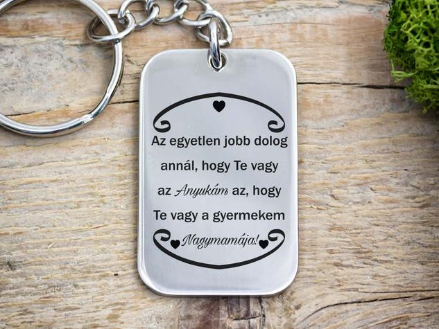 Te vagy az Anyukám és Nagymama acél medálos kulcstartó
