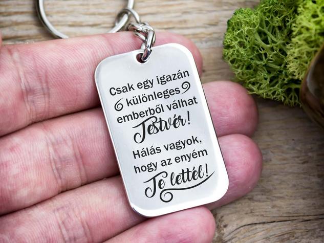 Te lettél a Testvérem acél medálos kulcstartó