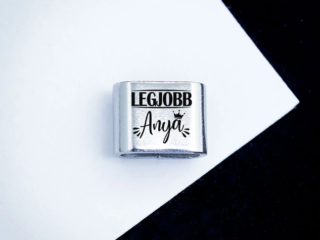 Legjobb Anya egyedi medálos MoMents kék színű szilikon karkötő