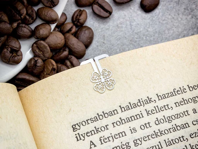 Lombos fa oldaljelölő acél könyvjelző