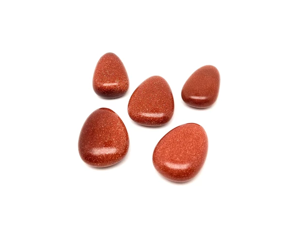 25/30mm Goldstone vörös csepp